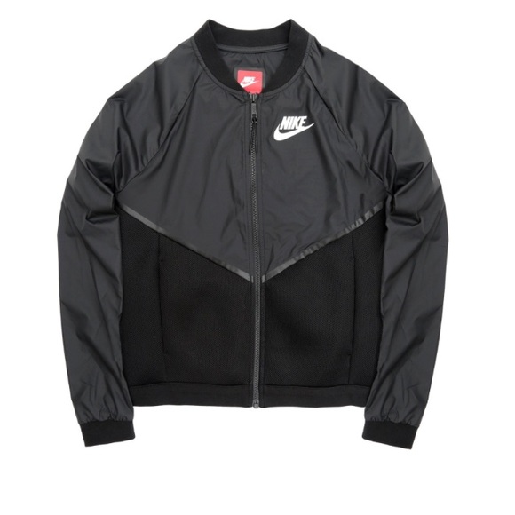 Nike Jackets & Blazers - NWT / NIKE / black jacket!